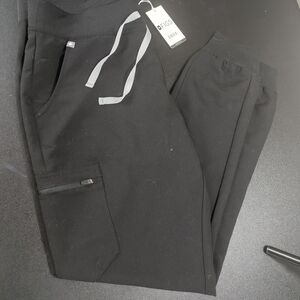 NWT Figs Scrub Bottoms Women's Zamora Jogger Black Large Tall